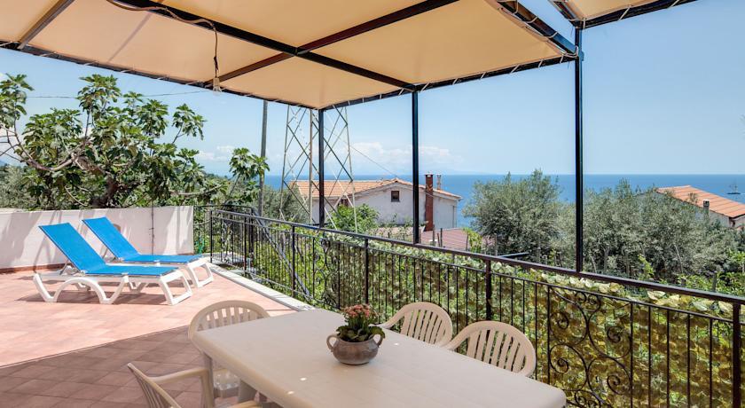 Matisse Nerano By Gocce Apartment Marina del Cantone Стая снимка